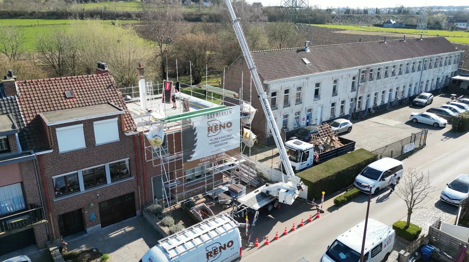 Uitvoering van Volledige dakrenovatie met architecturale dakkapel