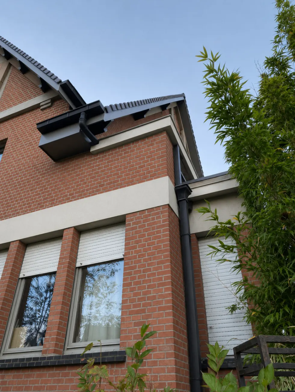 Detail van Volledige dakrenovatie van karaktervol herenhuis