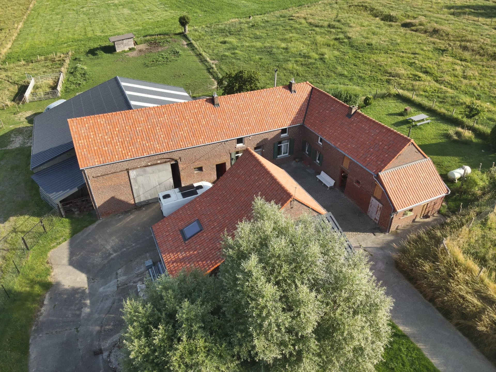 Totale dakrenovatie in Pajottegem — Pajottegem